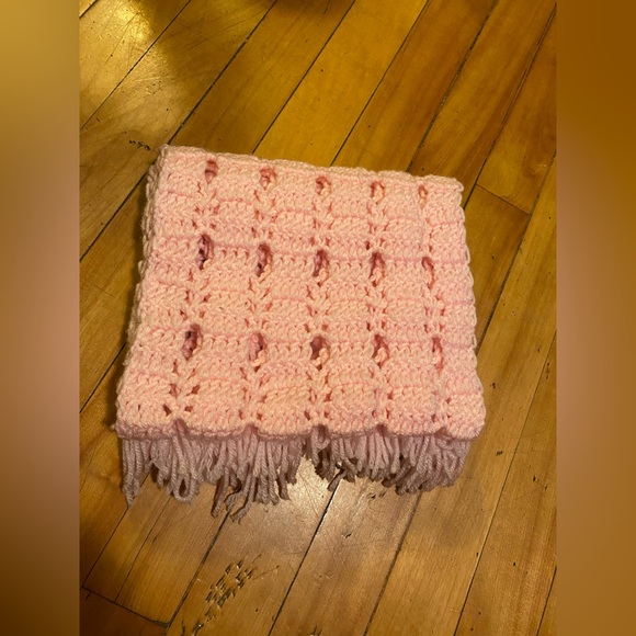 Hand made Scarf - Picture 5 of 5